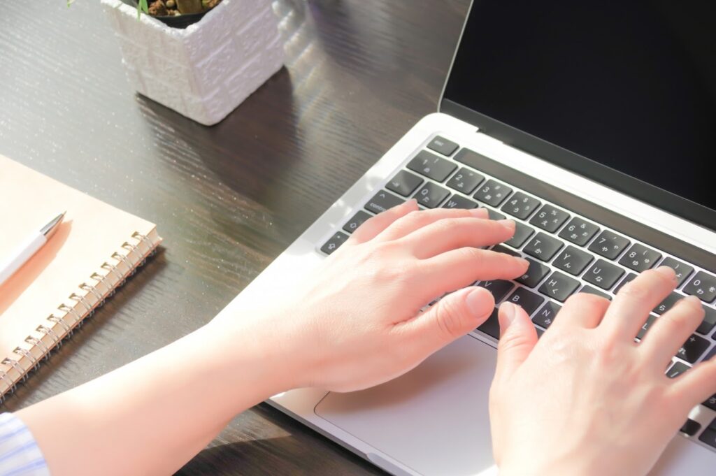 評判の良い講座を活用して納得のいく一歩を踏み出す3ステップ